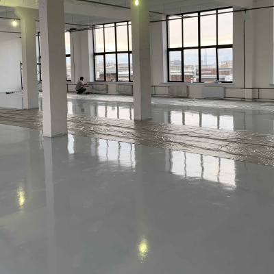 Фото Универсальное однокомпонентное полиуретаное покрытие Геккон П50, в магазине MaxGG.ru